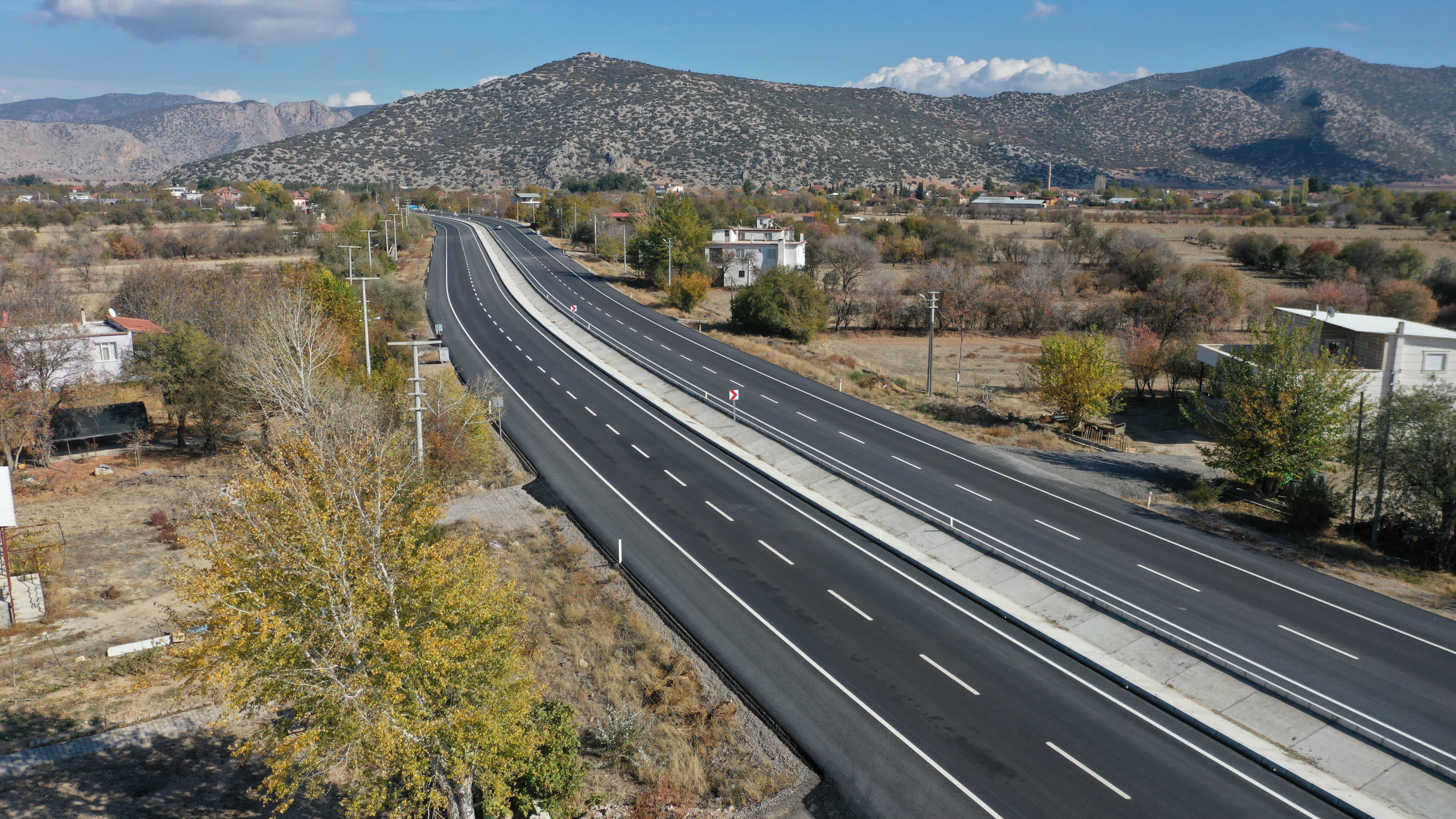 Antalya'da Kızılkaya-Bozova-Korkuteli Yolu Açıldı: Ulaşımda Yeni Dönem